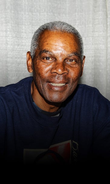 Marlin Briscoe, 1st Black starting QB in AFL, dies at 76